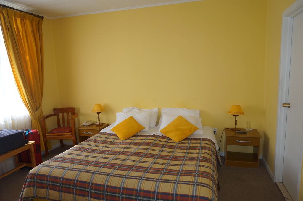 Hostal Ovejero Punta Arenas Exterior foto