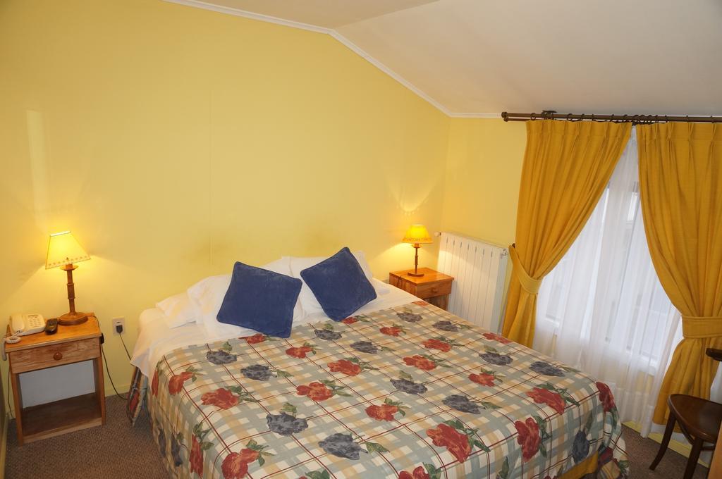 Hostal Ovejero Punta Arenas Exterior foto